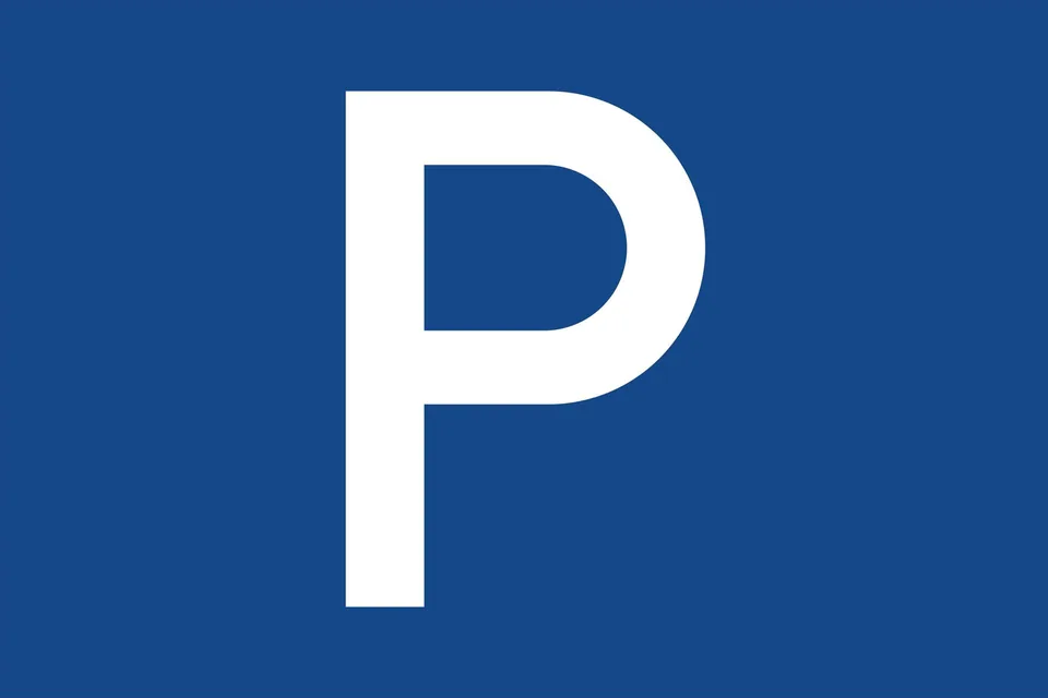 Tiefgarageneinstellplatz in Pfungen