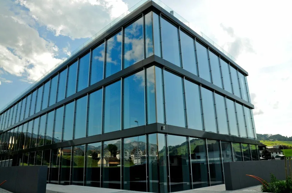 KLEIN, ABER FEIN... Top-modernes, gekühltes Büro für Ihren nachhalt... – foto 7 di 10