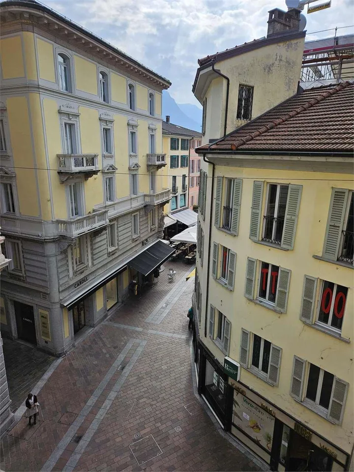 Lugano centro, affitto ufficio 4.5 loc di 120 mq – Foto 13 von 13