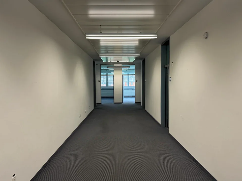 Bis zu 660 m2 Büroräumlichkeiten in Domat/Ems