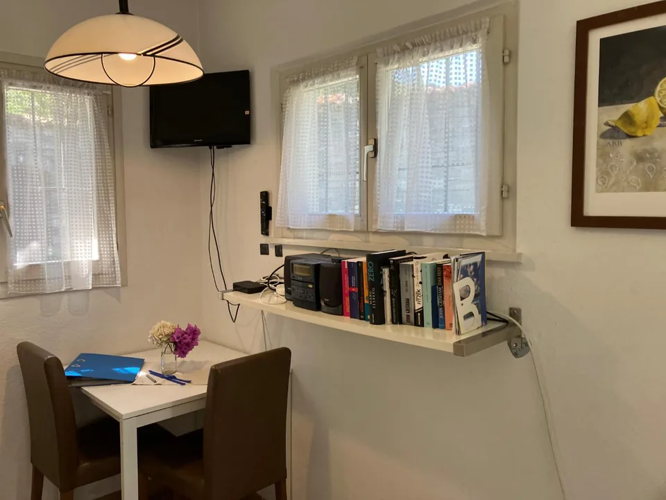 Ferienwohnung mit Pergola / appartamento di vacanze con pergola