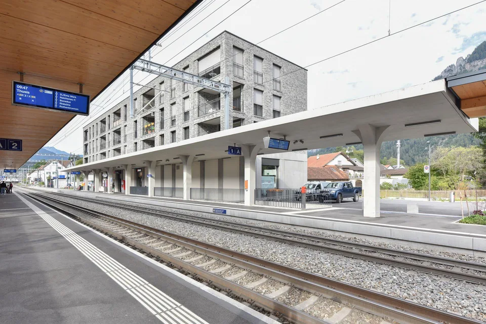 Bahnhofplatz Domat/Ems | Gewerbefläche im EG (K004)