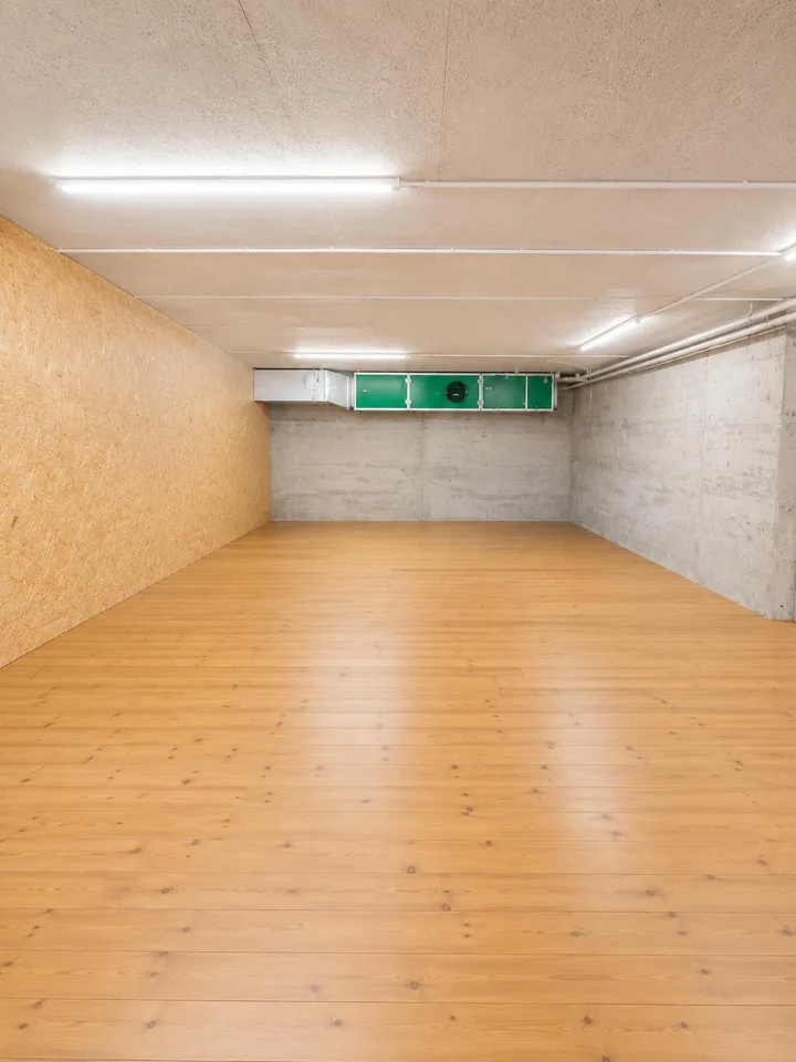 Grosszügige Lagerfläche auf zwei Etagen mit ca. 570 m² zu vermieten