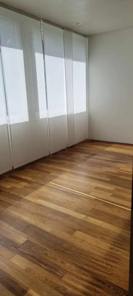 377 m² Gewerbefläche – ideal für Praxis, Kita oder Bildung