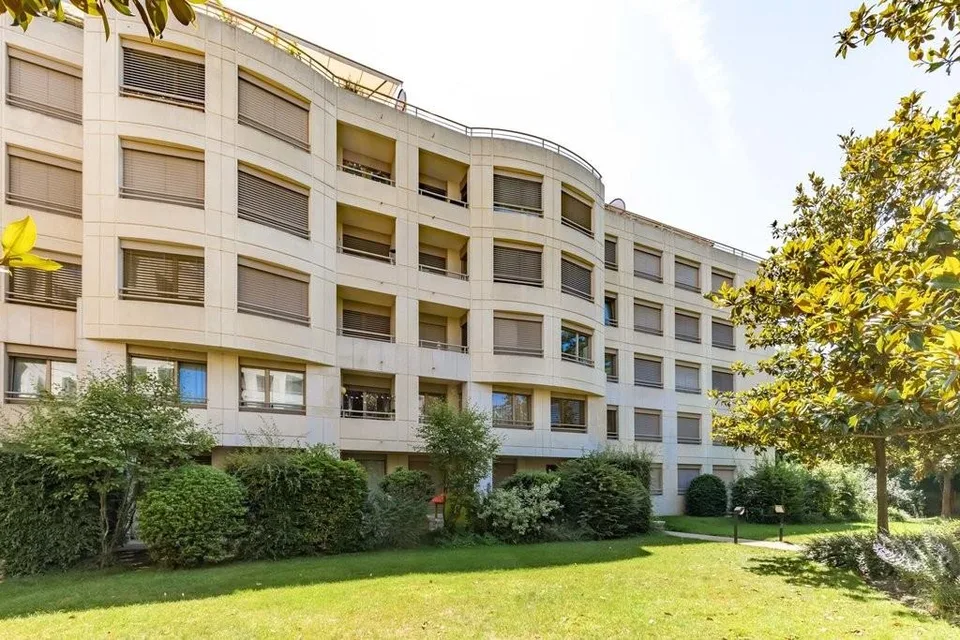 Places de parc intérieures dans le quartier de Champel