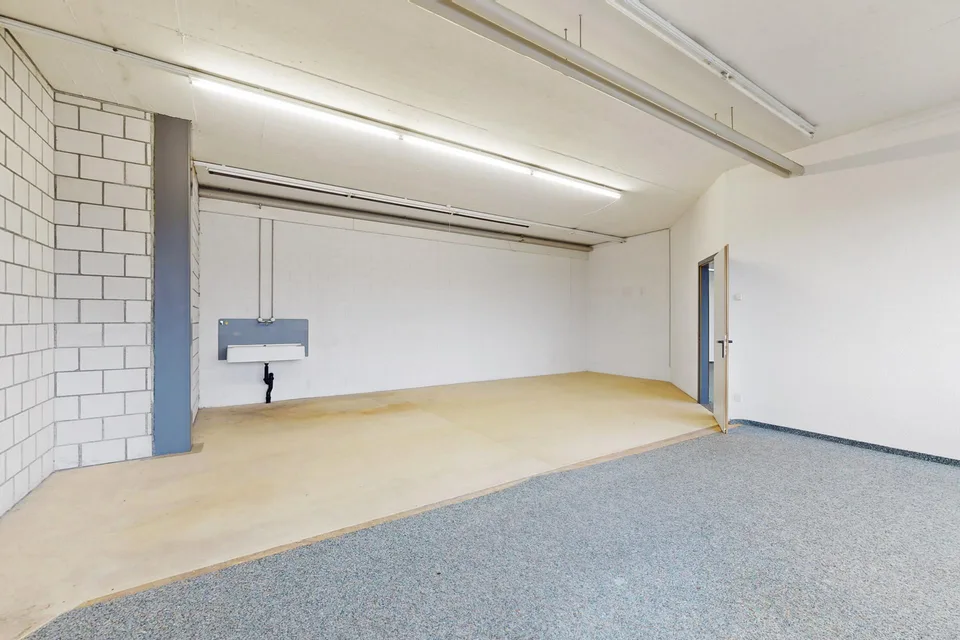 Büro- und Gewerbefläche - GO! Gewerbehaus in Oberentfelden - 130m2