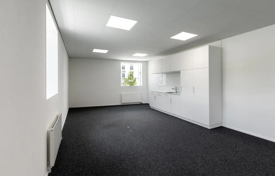 Moderne Büro-/ Praxisräumlichkeiten direkt am Bahnhof