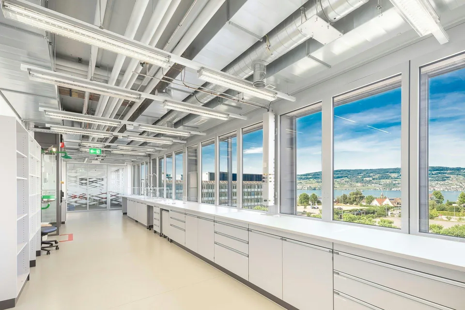 Erstklassige Labore mit BSL1 und BSL2 Standard im Horgen Labs Campus