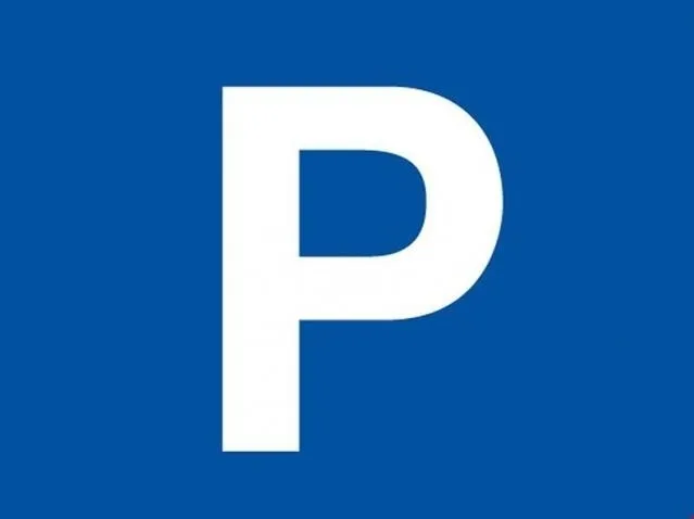 Abstellplatz mit Überdachung