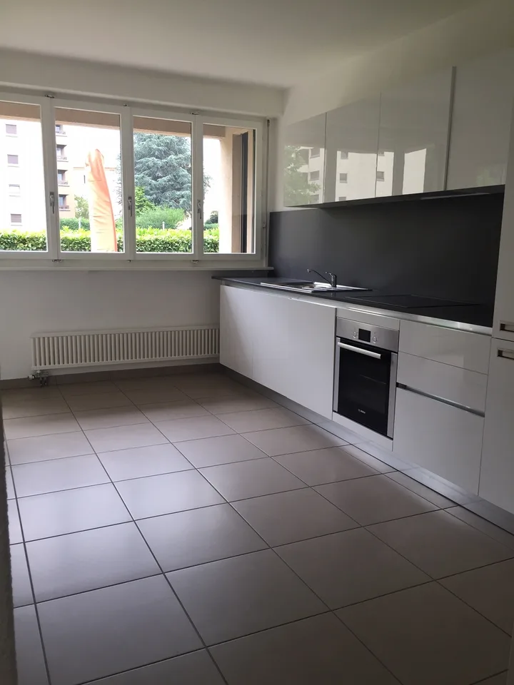 Giubiasco 2.5 locali con giardino Quartiere Sagittario – Foto 10 von 17