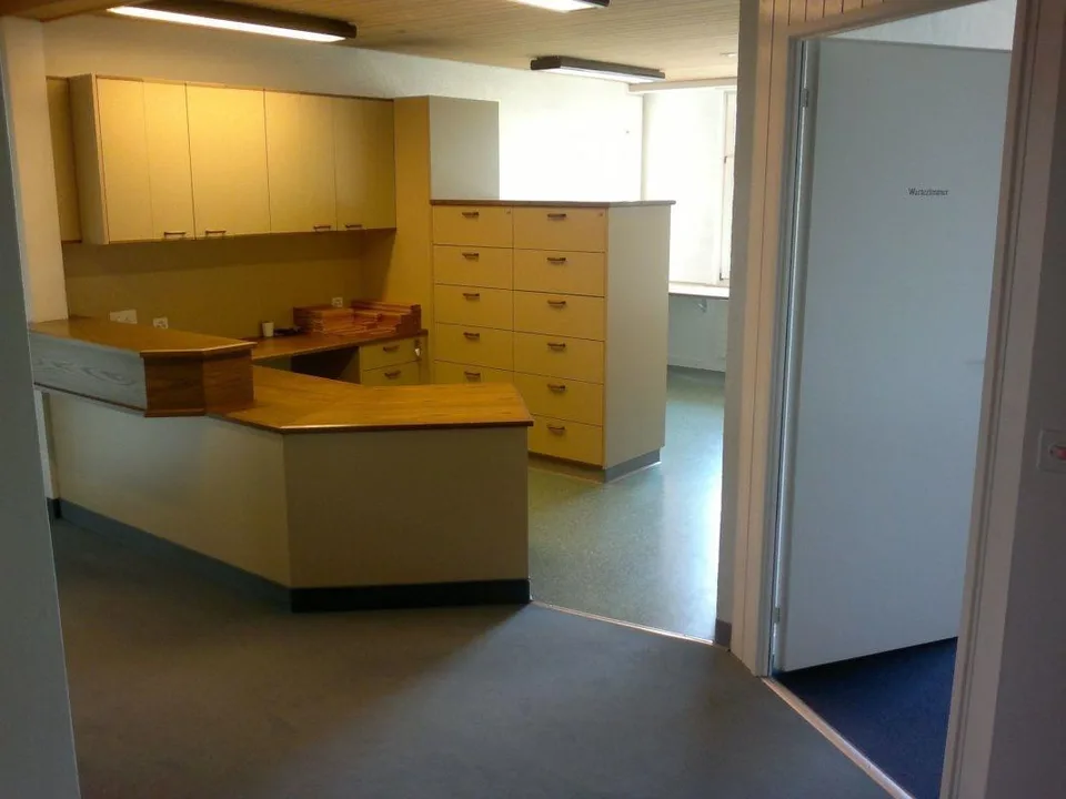 Gemeinschafts-Praxis / Klink / Büro oder Teilflächen
