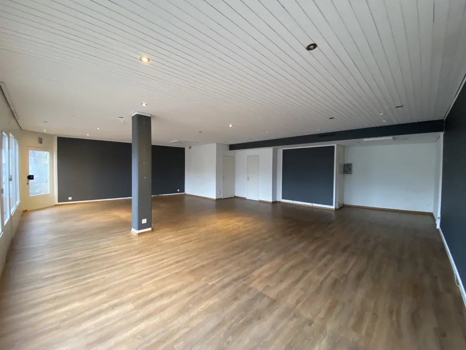 Vielseitige Gewerbefläche in Füllinsdorf