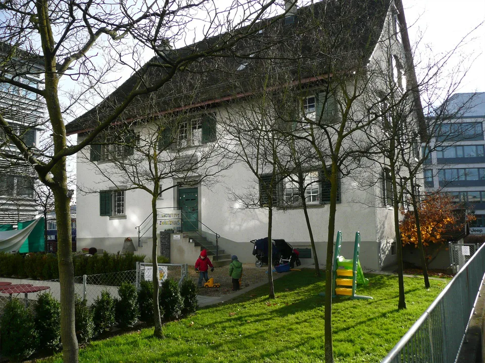 Freie Einstellplätze in Zürich!