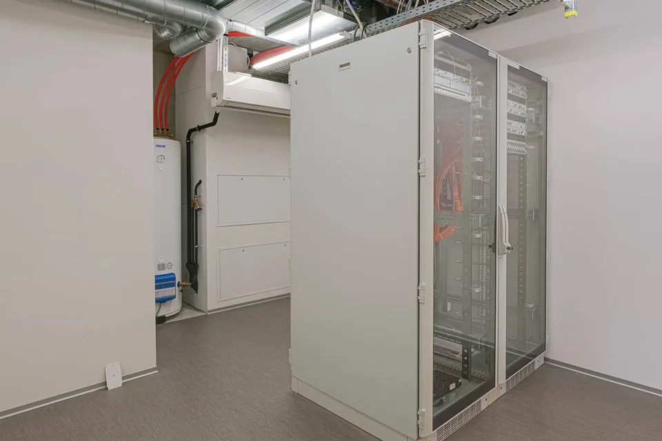 Hochwertig ausgebaute, helle Büroräume an TOP Lage – foto 25 di 30