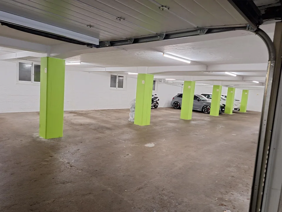 Tiefgaragenplatz