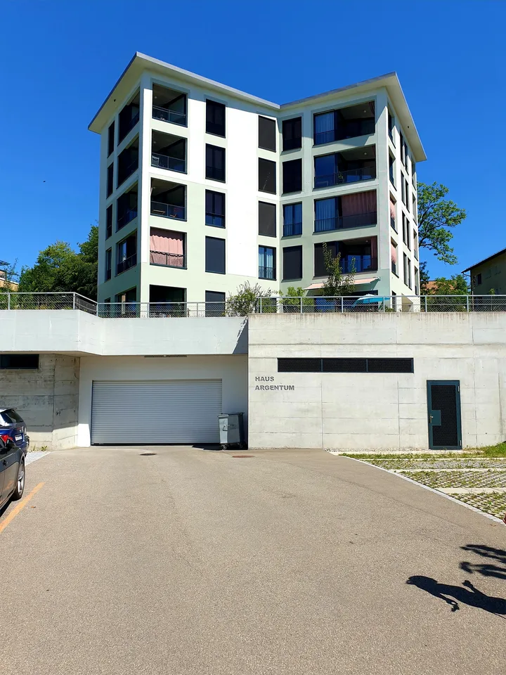 Tiefgaragen Parkplatz Rechenstrasse 6
