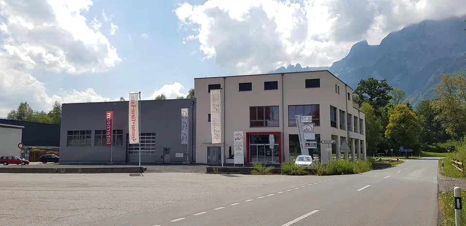 Lichtdurchflutete Büroflächen ab 40 m2 in modernem Gewerbehaus