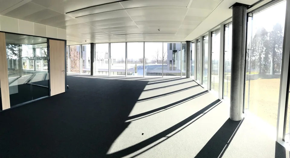 Reste quelques magnifiques surfaces de bureaux de 125 m2 à 250