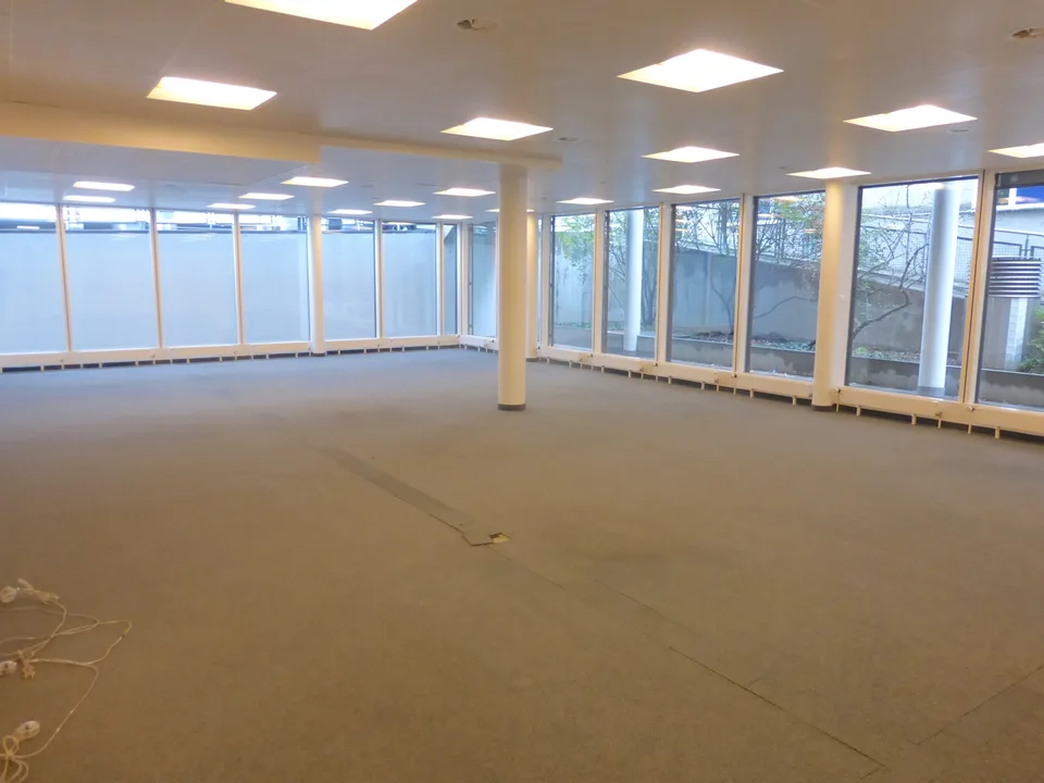Bureaux de 140 m2 et 174 m2 à louer