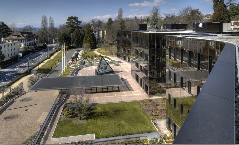 COPIE - Superbe immeuble indépendant à louer 5000 m2