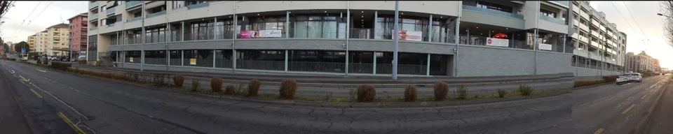 Arcade commerciale dans nouveau quartier! Excellente visibilité