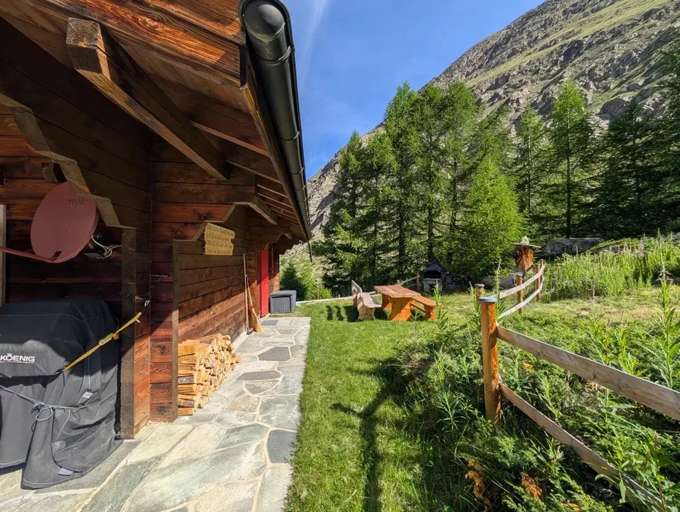 Einzigartiges Alpenidyll - Chalet auf der Täschalp