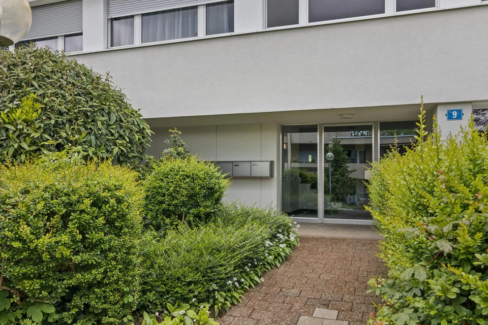 Grosszügige Attikawohnung im Zentrum von Witikon!