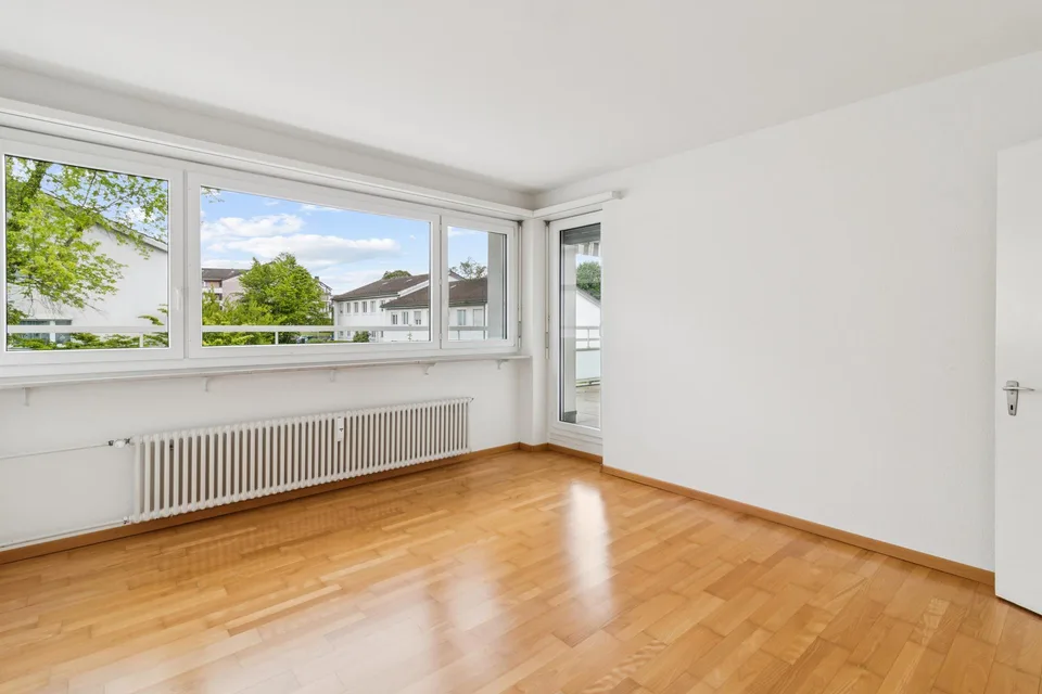 Grosszügige Attikawohnung im Zentrum von Witikon!