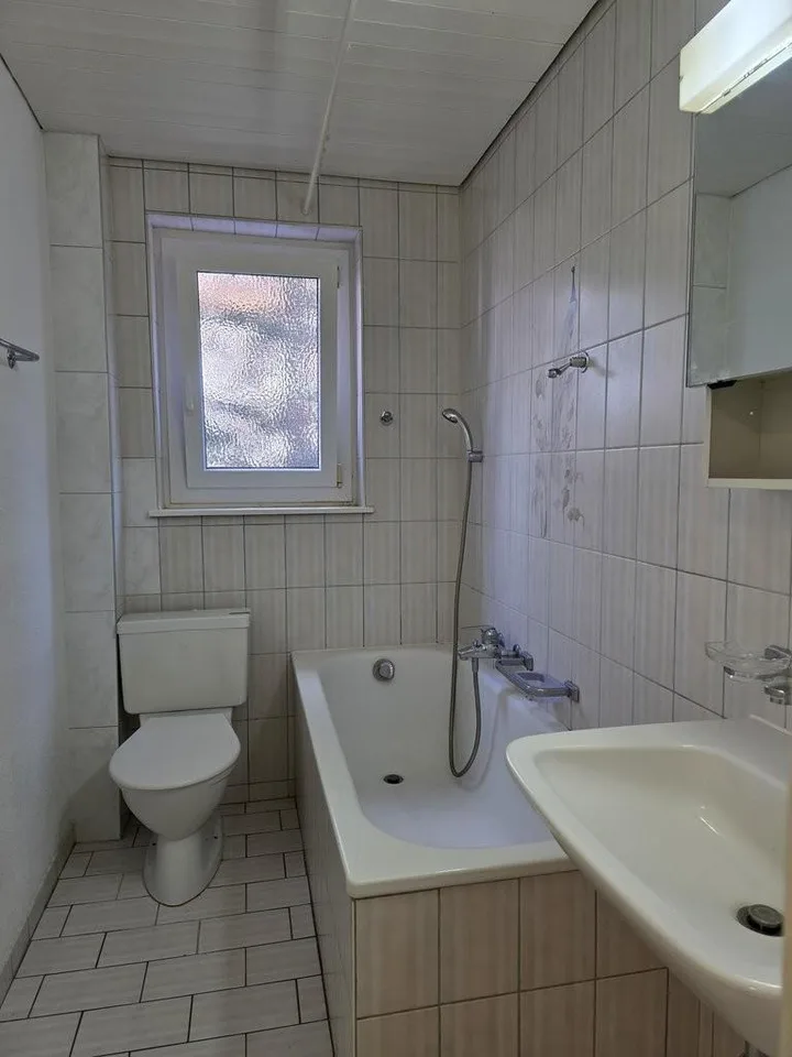 Attraktive 3.5-Zimmerwohnung im Hochparterre zu vermieten