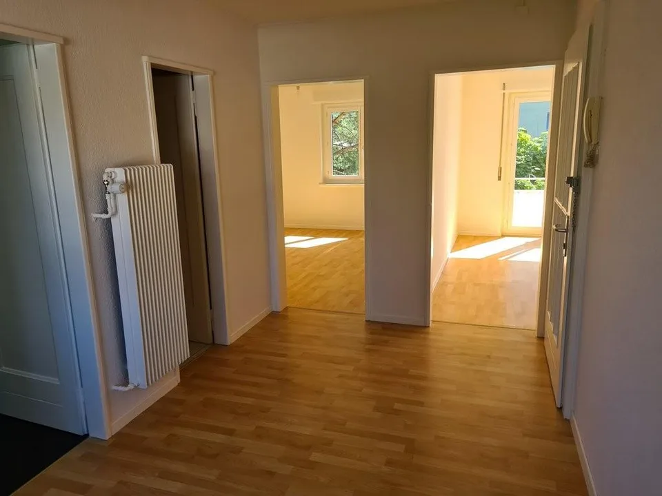 Attractive 2.5-room apartment on the 1st floor for rent – photo 6 of 12