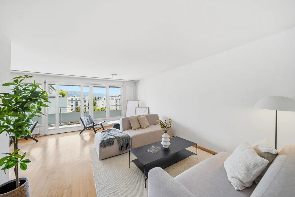 DER SONNE ENTGEGEGEN & 8211; 4.5 ZIMMER WOHNUNG MIT SÜDTERRASSE