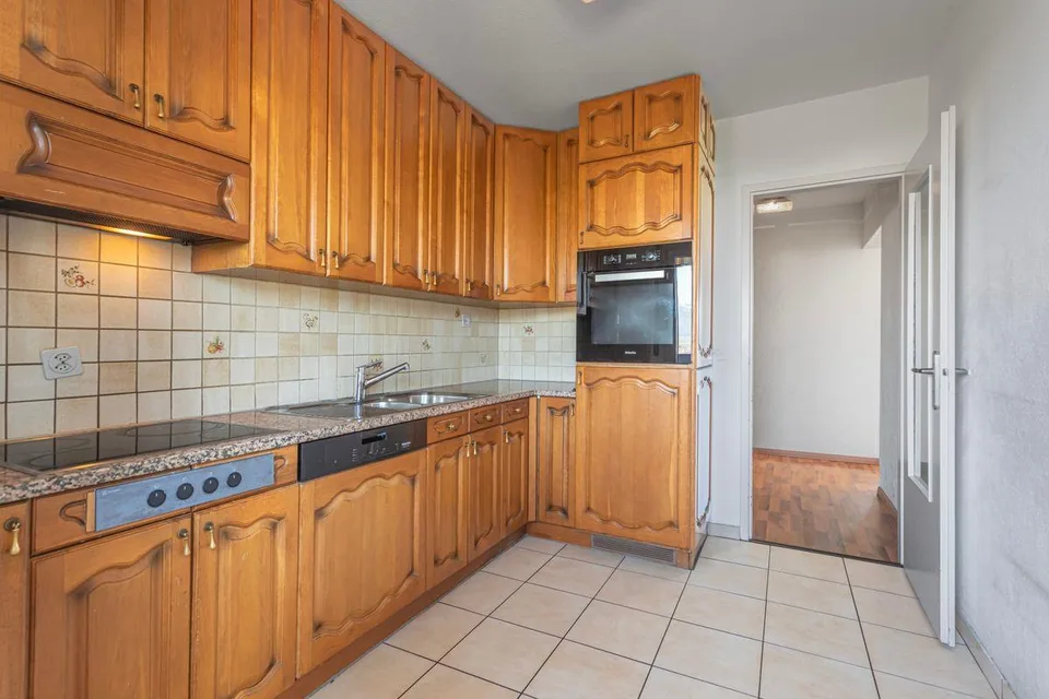 Wohnung 4.5 Zimmer zur Renovierung