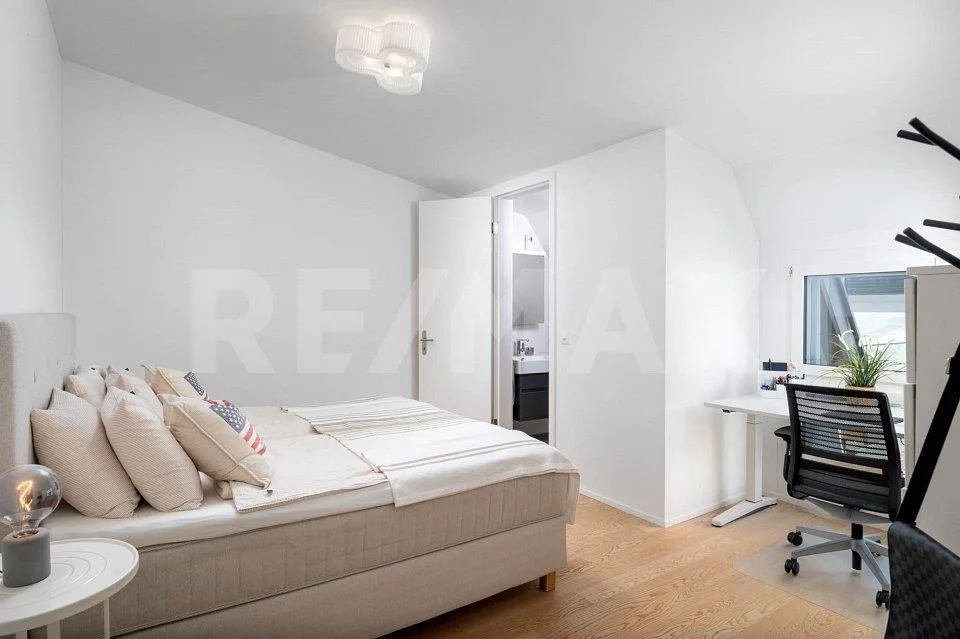 Exklusive 3.5-Zimmer-Attikawohnung mit grosser Terrasse und traumha...