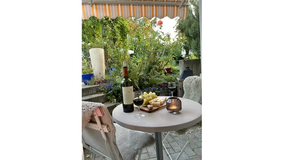 STUDIO IN THUN (BE), MÖBLIERT, TEMPORÄR – Foto 13 von 14