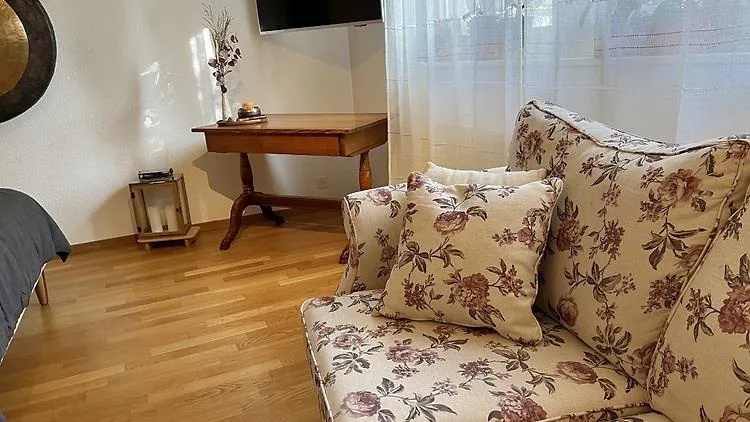 STUDIO IN THUN (BE), MÖBLIERT, TEMPORÄR