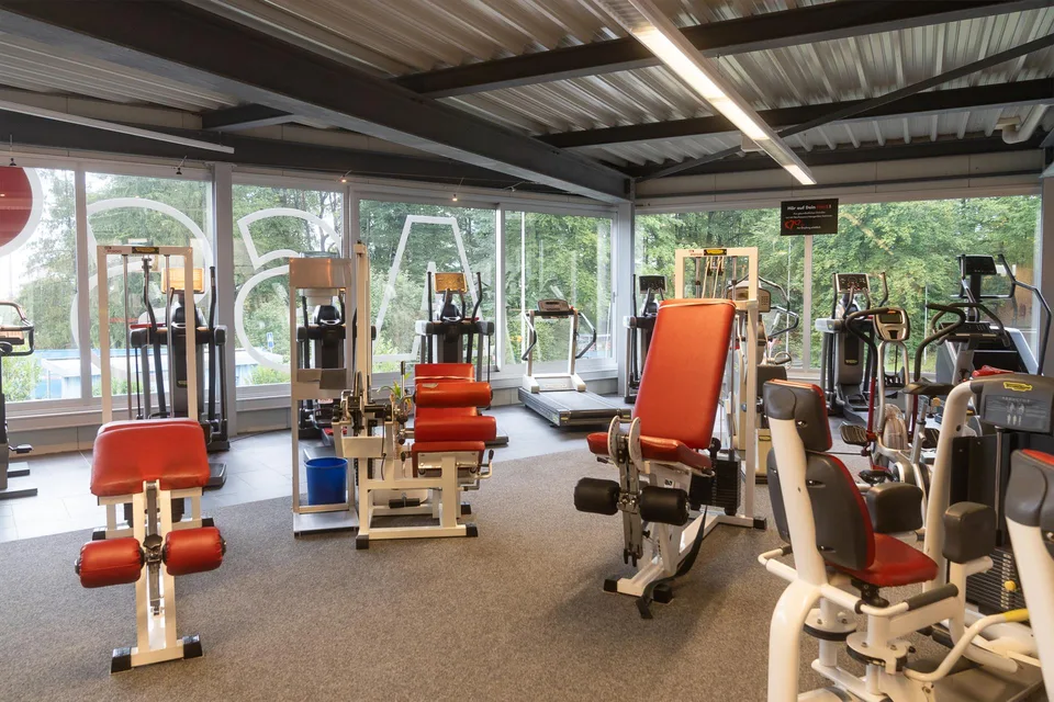 Prominenter Wohn- und Gewerbekomplex an TOP Lage – foto 11 di 24