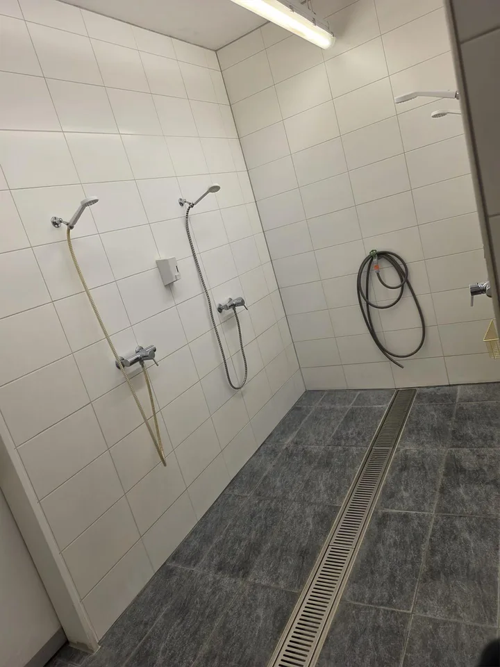 Prominenter Wohn- und Gewerbekomplex an TOP Lage – foto 8 di 24