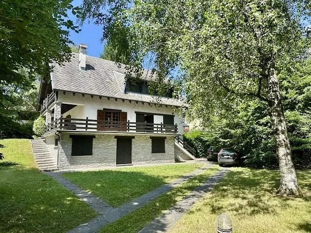 8-Zimmer-Einfamilienhaus mit Grotto und grosser Gartenanlage / ... – Foto 10 von 21