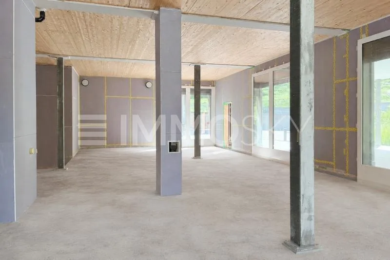 Moderne Gewerbefläche mit Ausbaupotenzial und grosser Aussenfläche