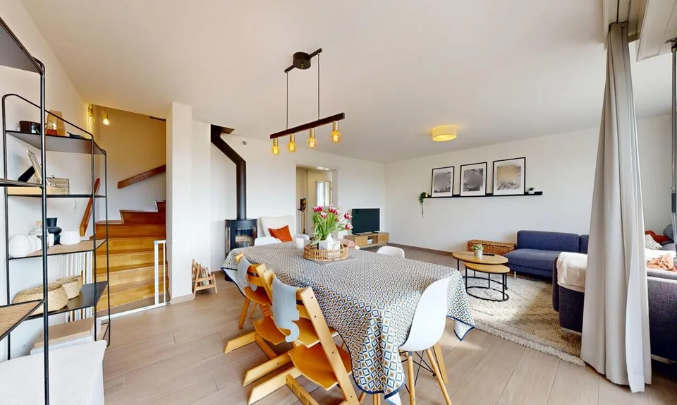 Maison familiale rénovée au cœur de Blonay, à deux pas du centre