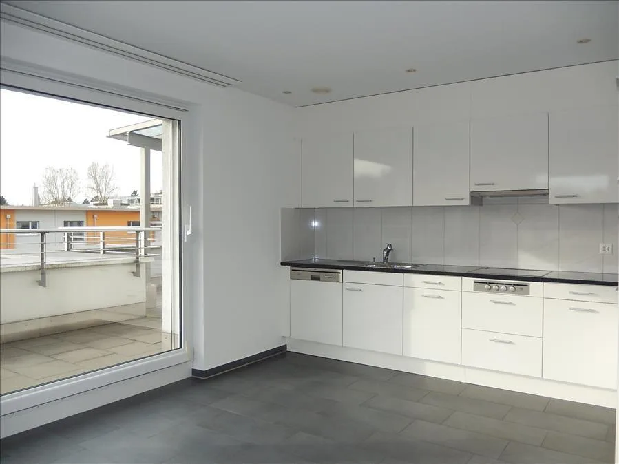 Attraktive 3.5 Zimmerwohnung an zentraler Lage!