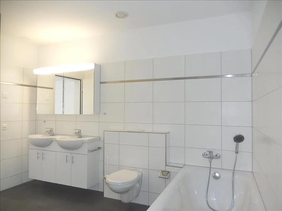 Attraktive 3.5 Zimmerwohnung an zentraler Lage!