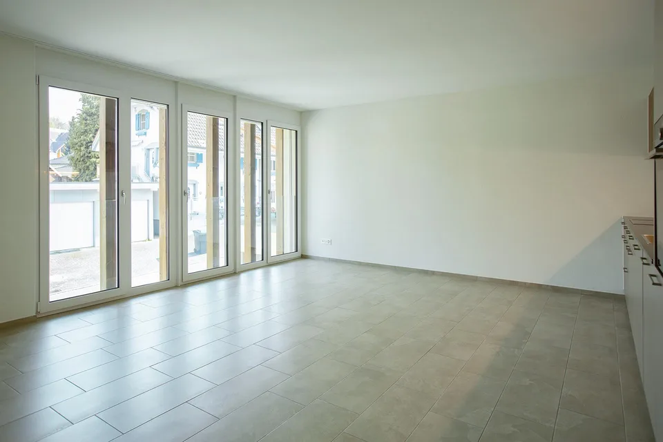 Moderne 3.5-Zimmer-Wohnung im 1.OG