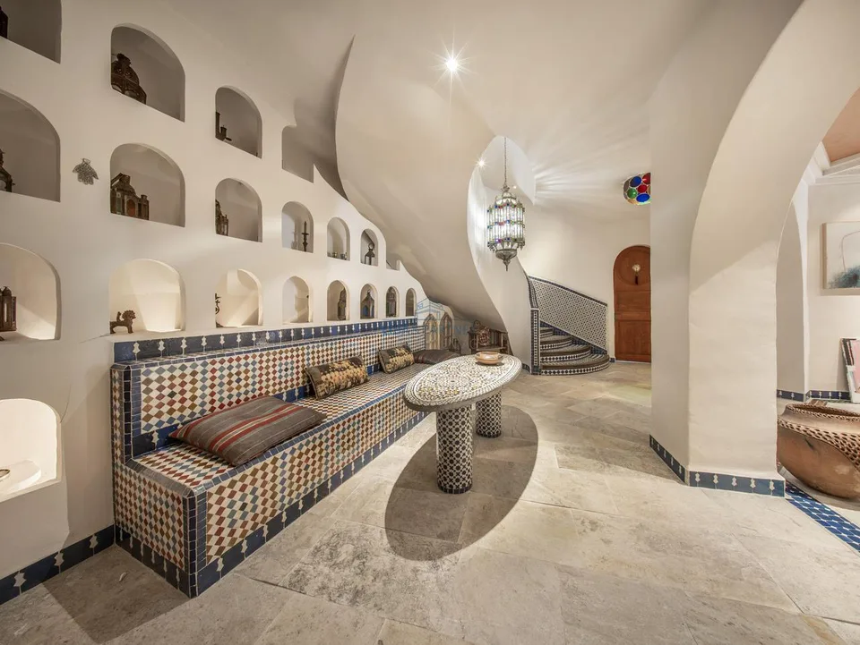 Einzigartige Villa mit exklusivem Wohnambiente & viel Raum zum Leben – foto 5 di 32