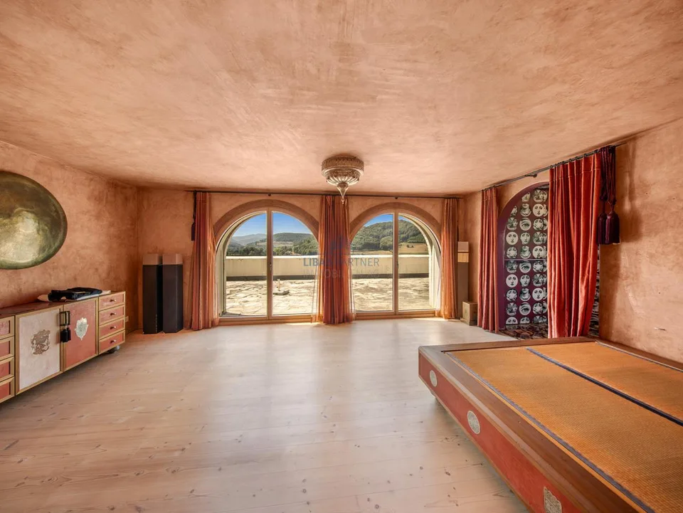Einzigartige Villa mit exklusivem Wohnambiente & viel Raum zum Leben – foto 15 di 32