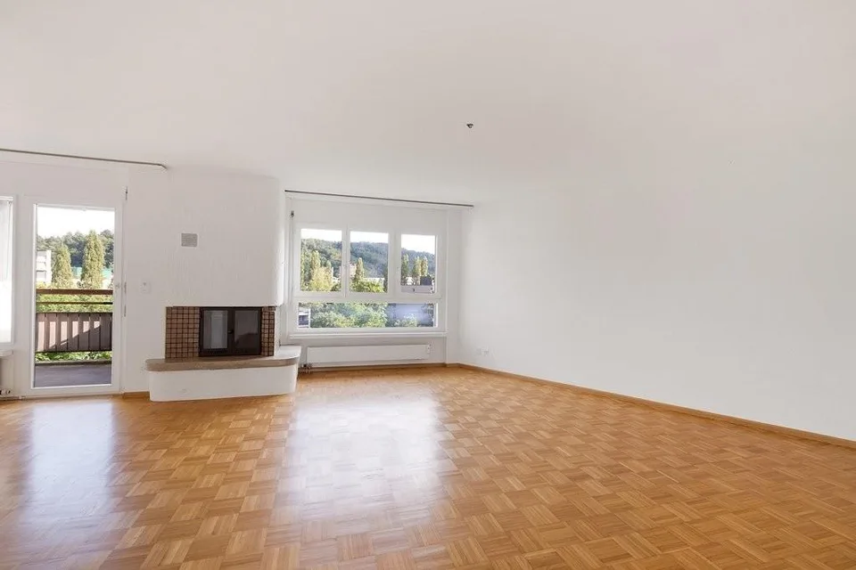 Grosszügige Wohnung mit eigener Waschmaschine
