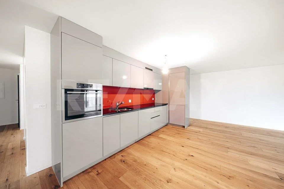 Moderne 4.5-Zimmer-Wohnung mit 134 m² und grossem Balkon – kernsani...