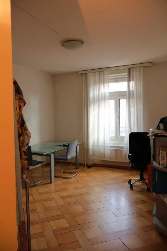 Appartamento di 3 camere con carattere di edificio antico