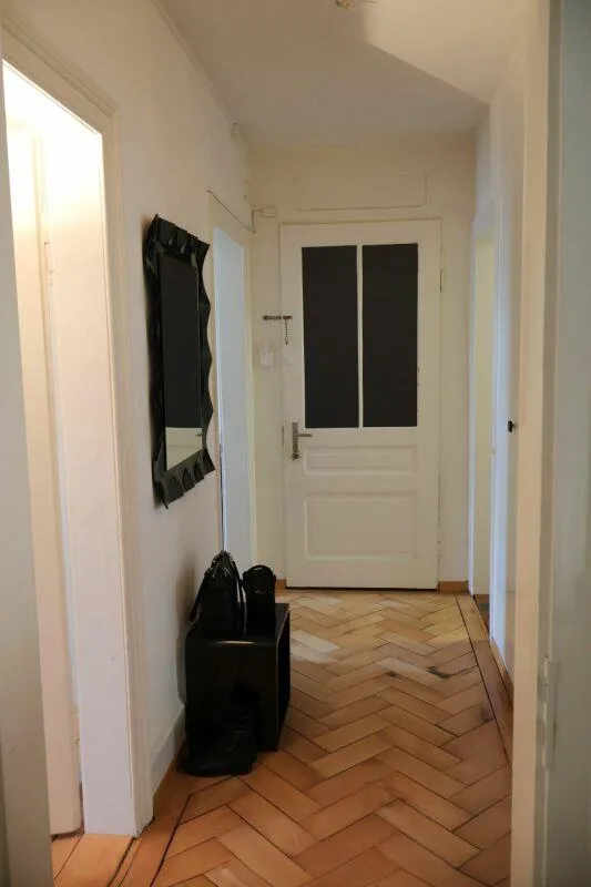 Appartamento di 3 camere con carattere di edificio antico