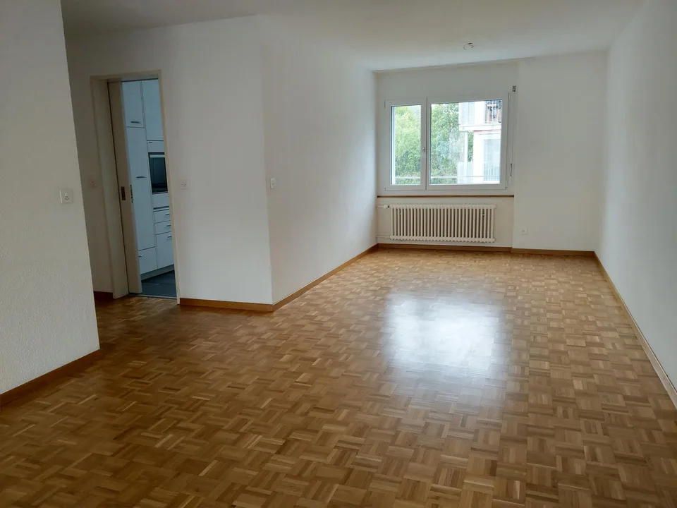 helle 2,5-Zimmer-Wohnung in Oftringen im 3.OG